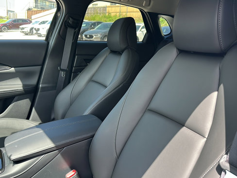 New 2025 MAZDA CX-30 AWD 2.5 S w/ Preferred Package image 11