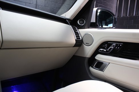 Used 2019 Land Rover Range Rover Supercharged image 53