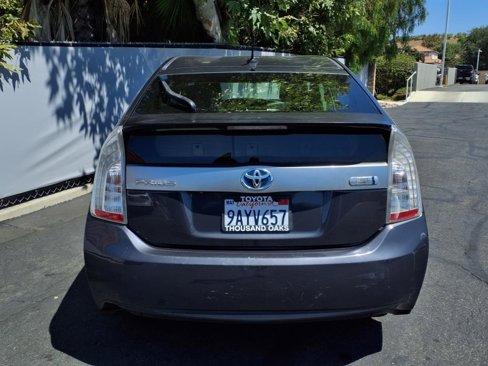 Used 2012 Toyota Prius Plug-In Hybrid image 6