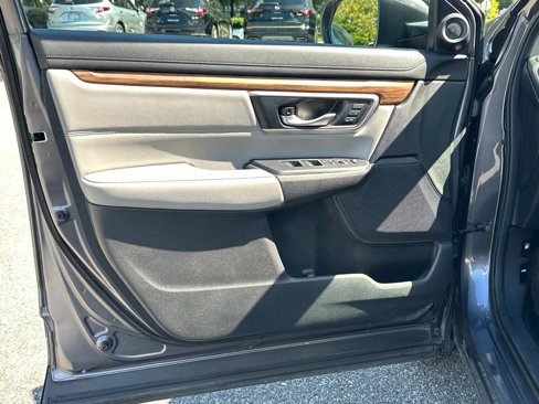 Used 2020 Honda CR-V Touring image 17