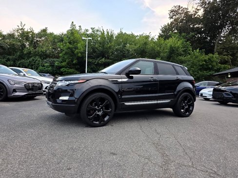 Used 2015 Land Rover Range Rover Evoque Prestige image 3