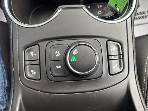 Used 2023 GMC Terrain SLT image 23