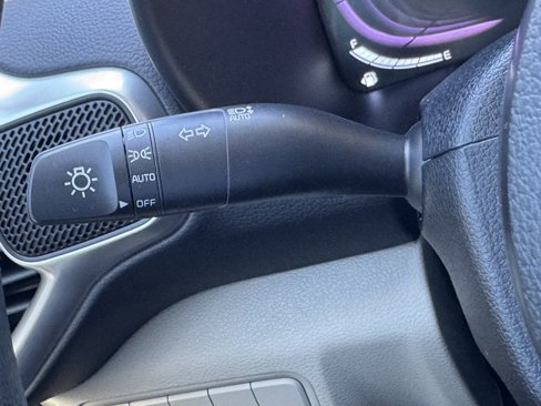Certified 2025 Kia Soul LX w/ LX Technology Package image 25