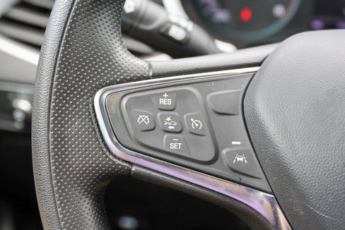 Used 2025 Chevrolet Malibu LT image 25