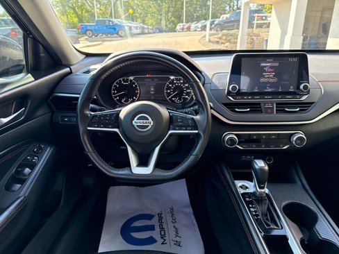 Used 2021 Nissan Altima 2.5 SR image 13