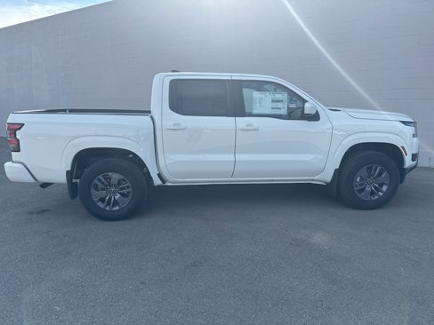 New 2025 Nissan Frontier SV image 8