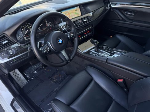 Used 2016 BMW 550i Sedan image 15