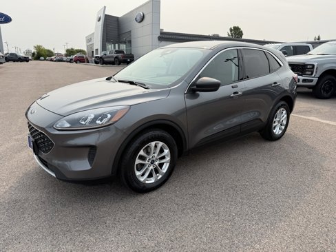 Certified 2022 Ford Escape SE w/ Cold Weather Package image 2
