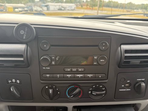 Used 2005 Ford F250 XLT image 17