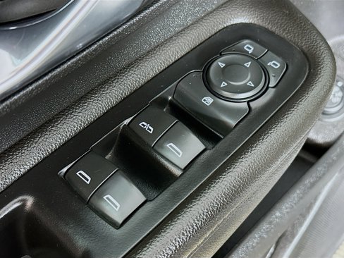 Used 2020 GMC Terrain SLT w/ Preferred Package image 16