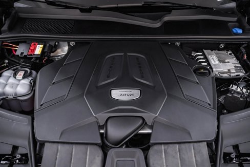 Certified 2022 Porsche Cayenne Coupe image 29