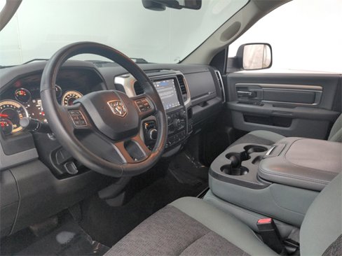 Used 2019 RAM 1500 Big Horn image 25