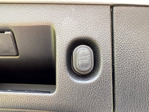 Used 2020 Chevrolet Tahoe LT image 5
