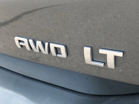 Used 2019 Chevrolet Equinox LT w/ Driver Convenience Package image 37