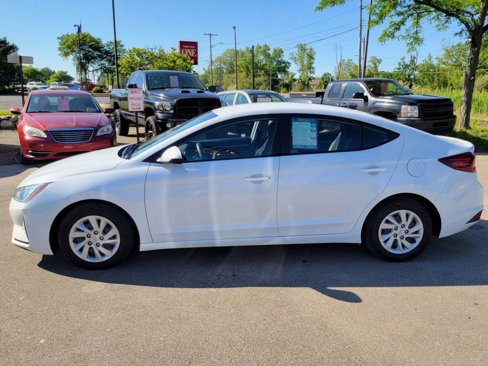 Used 2020 Hyundai Elantra SE image 7