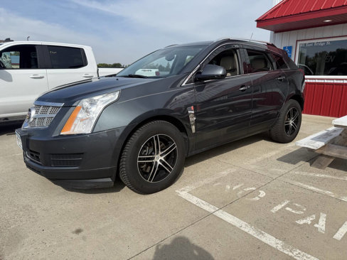 Used 2012 Cadillac SRX Luxury image 3