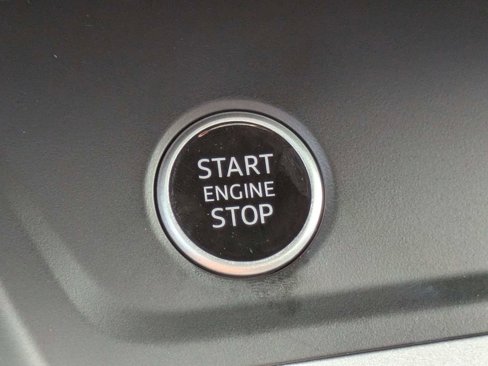 Used 2021 Audi Q3 2.0T Premium w/ Convenience Package image 32