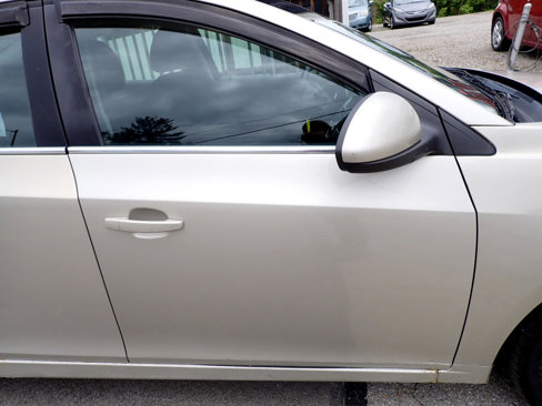 Used 2014 Chevrolet Cruze LT image 11