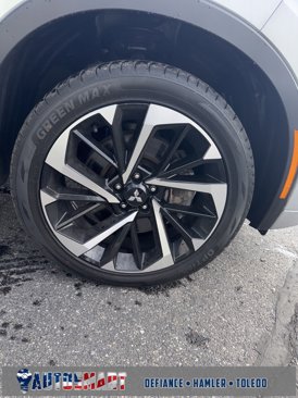 Used 2022 Mitsubishi Outlander SEL image 9