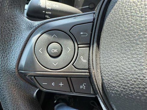 Used 2024 Toyota Corolla LE image 19