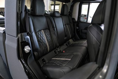 Used 2025 Jeep Gladiator Sport image 67