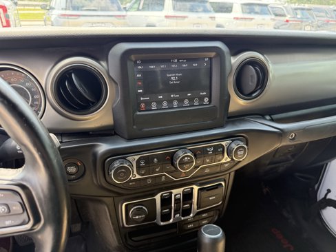 Used 2020 Jeep Gladiator Sport w/ Quick Order Package 24S image 19