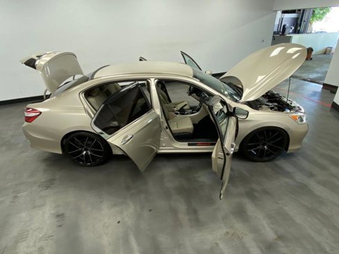 Used 2016 Honda Accord LX image 48