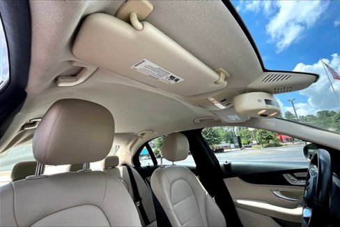 Used 2015 Mercedes-Benz C 300 Sedan image 13