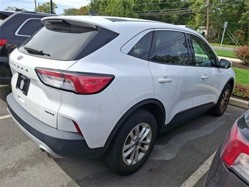 Used 2021 Ford Escape SE image 8