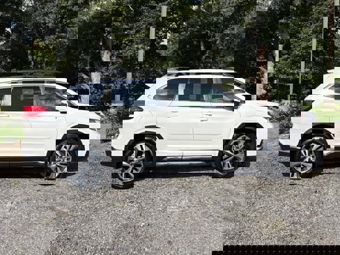 Used 2019 Subaru Ascent Limited image 10