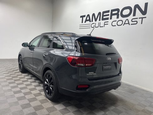 Used 2019 Kia Sorento S image 8