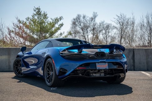 New 2025 McLaren 750S Spider image 25