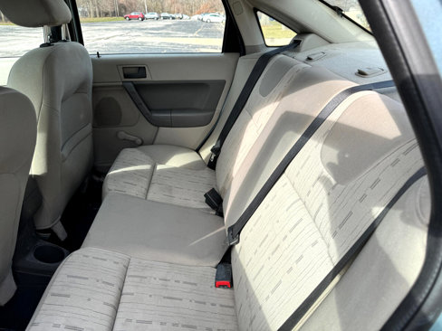 Used 2009 Ford Focus S image 35