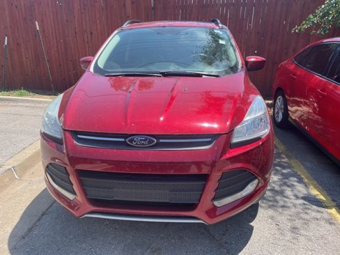 Used 2015 Ford Escape SE w/ Equipment Group 201A image 3