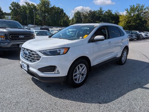 Certified 2022 Ford Edge SEL w/ Convenience Package image 2