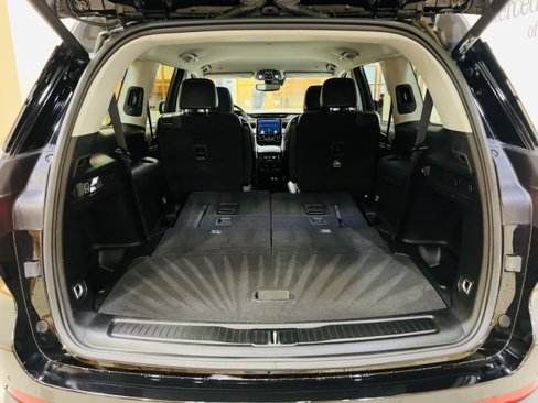 Used 2023 Jeep Grand Cherokee L Limited image 28