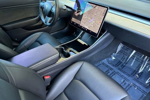 Used 2019 Tesla Model 3 Long Range image 15