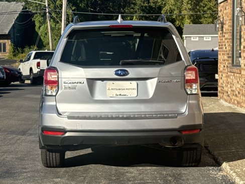 Used 2018 Subaru Forester 2.5i Premium image 4