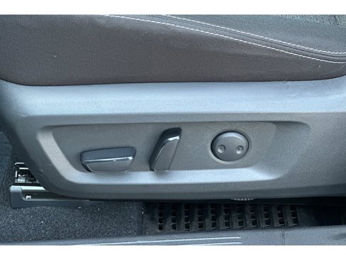 Used 2022 Nissan Rogue SV image 13