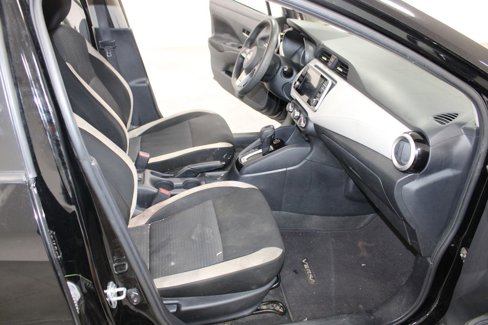 Used 2022 Nissan Versa SV image 17