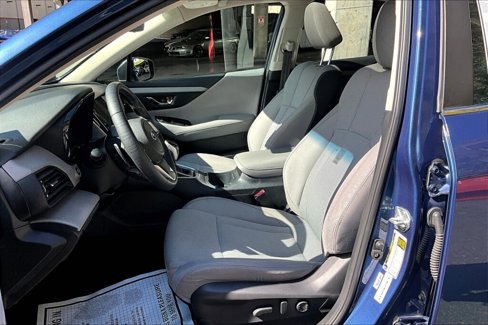 Used 2022 Subaru Legacy Premium image 15