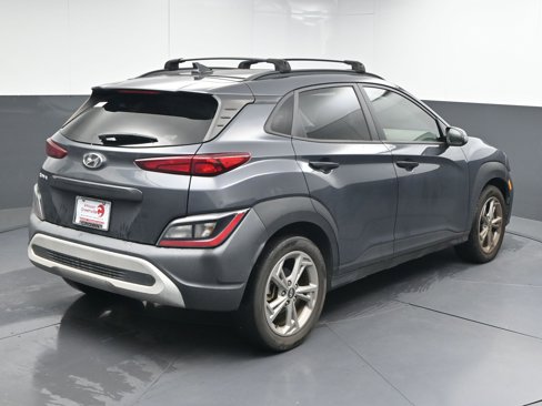 Used 2022 Hyundai Kona SEL image 8