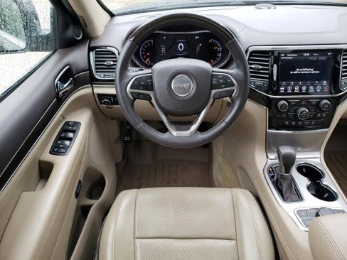 Used 2019 Jeep Grand Cherokee Overland image 24