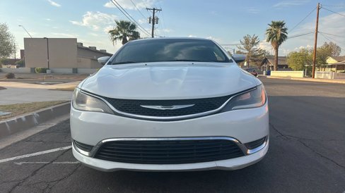 Used 2015 Chrysler 200 Limited w/ Convenience Group image 5