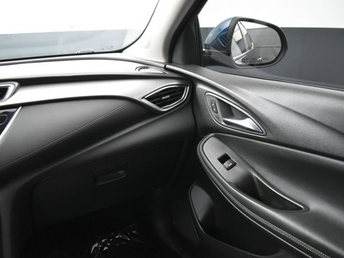 Used 2023 Buick Encore GX Preferred w/ Cold Weather Comfort Package image 15