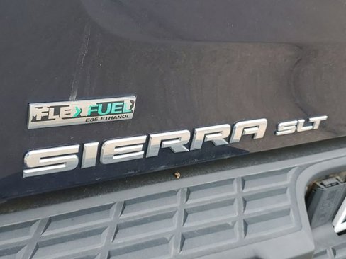 Used 2011 GMC Sierra 1500 SLT w/ SLT Convenience Package image 9