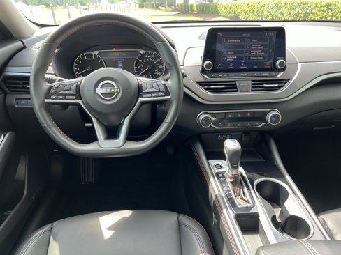 Used 2023 Nissan Altima 2.5 SR image 30