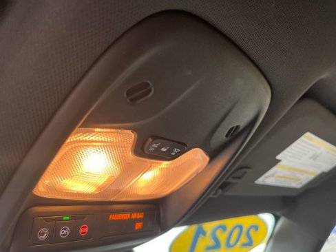Used 2021 Chevrolet TrailBlazer RS image 18