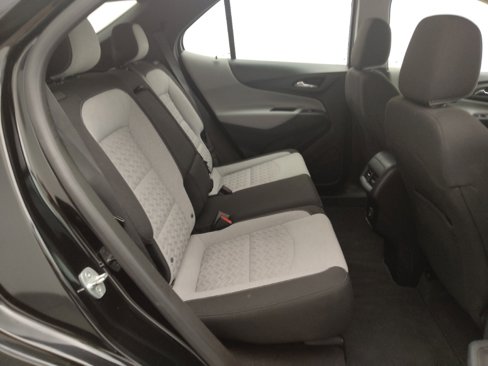 Used 2022 Chevrolet Equinox LS image 19