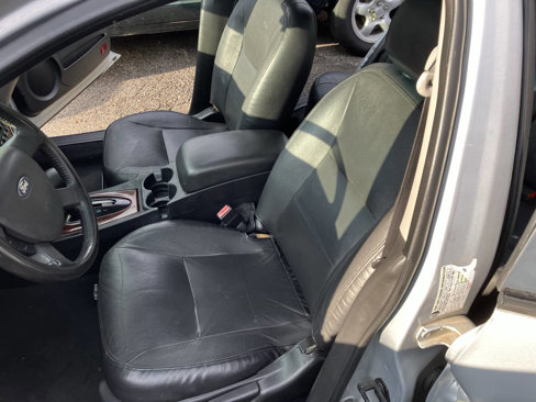 Used 2007 Ford Taurus SEL image 25